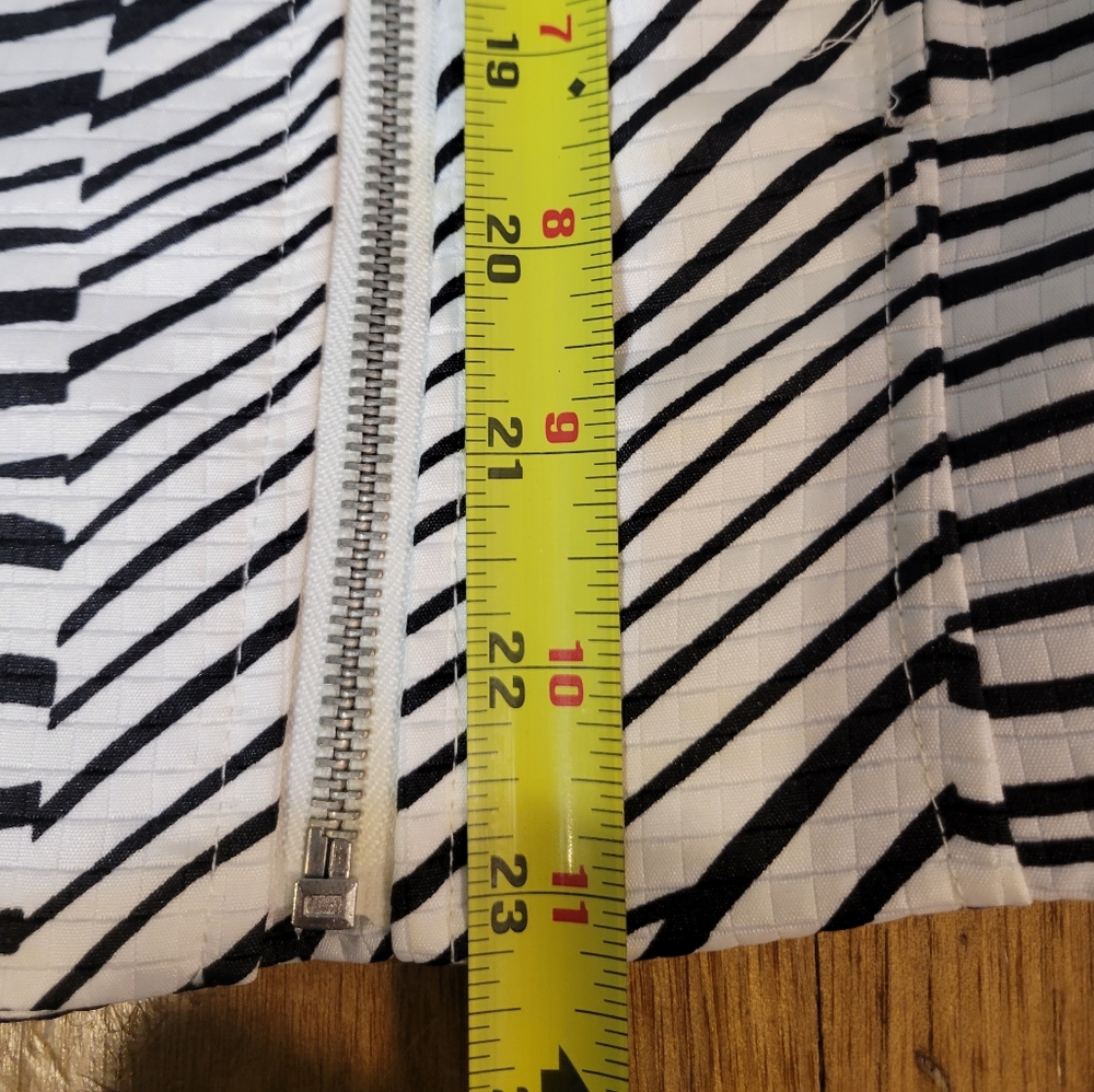 Erin London size S offset zipper zebra striped lightweight dressy jacket - Picture 12 of 12